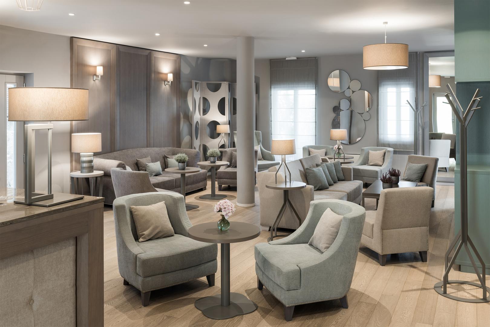 Torretta Palace Hotel – Lounge, Filip i Jakov