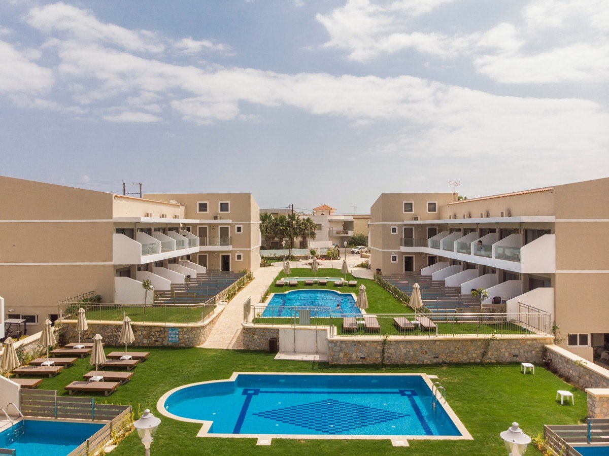 Vantaris Blue Adults only – Zwembaden van boven, Kavros