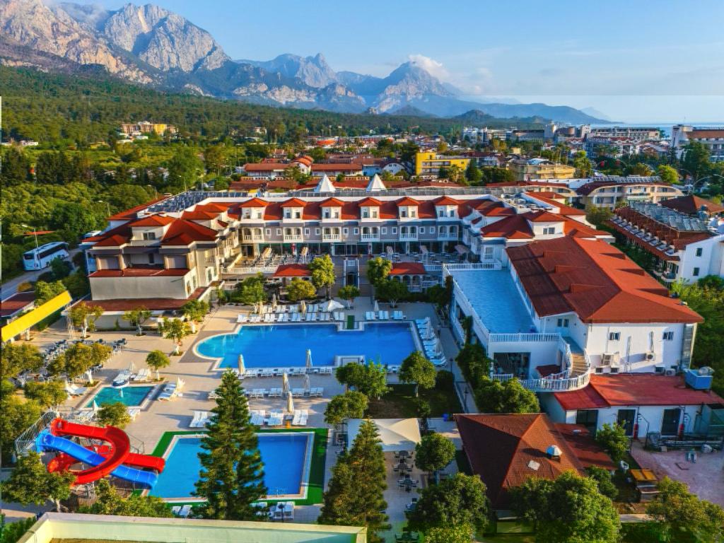 Viking Garden Hotel & Spa – Resort met bergzicht, Kemer