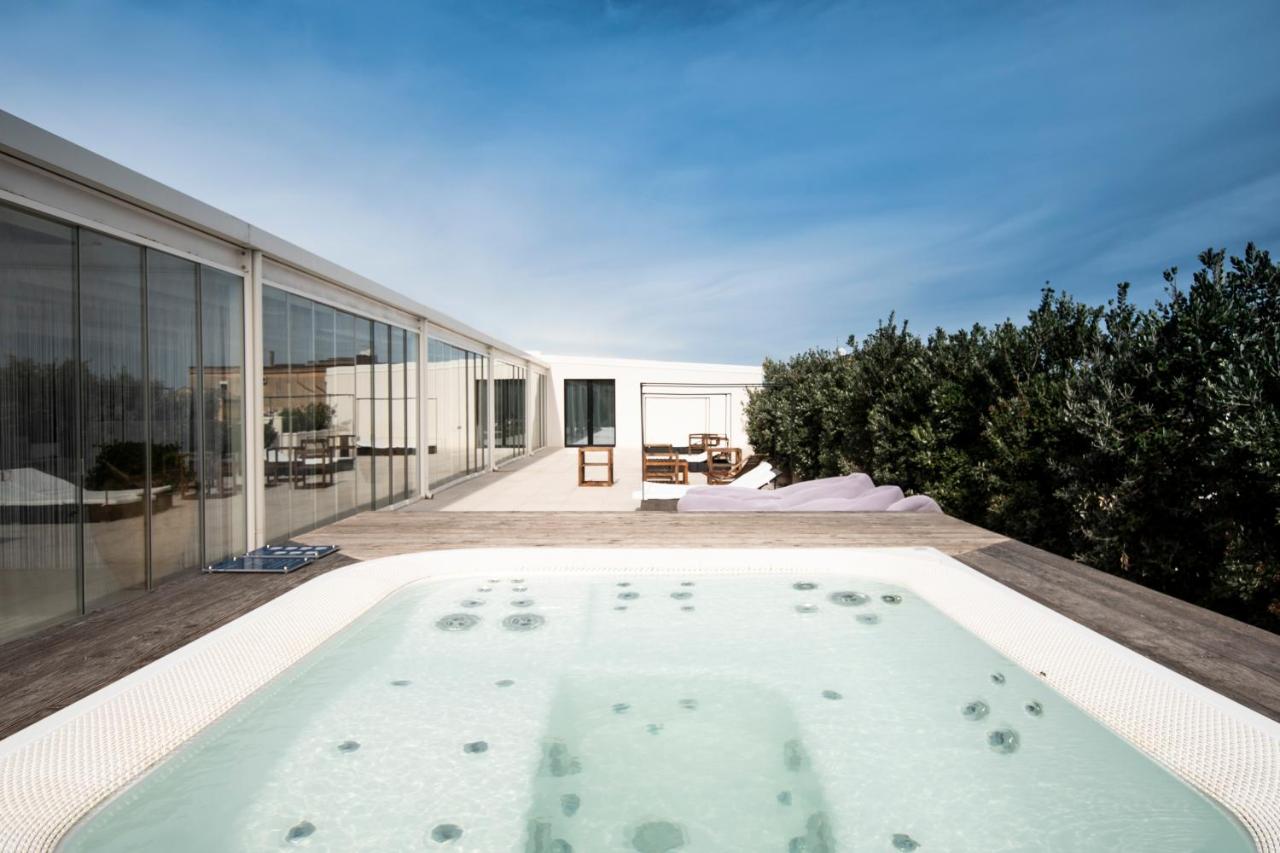 Alkamuri Posh Hotel & Spa – Jacuzzi op terras, Alcamo