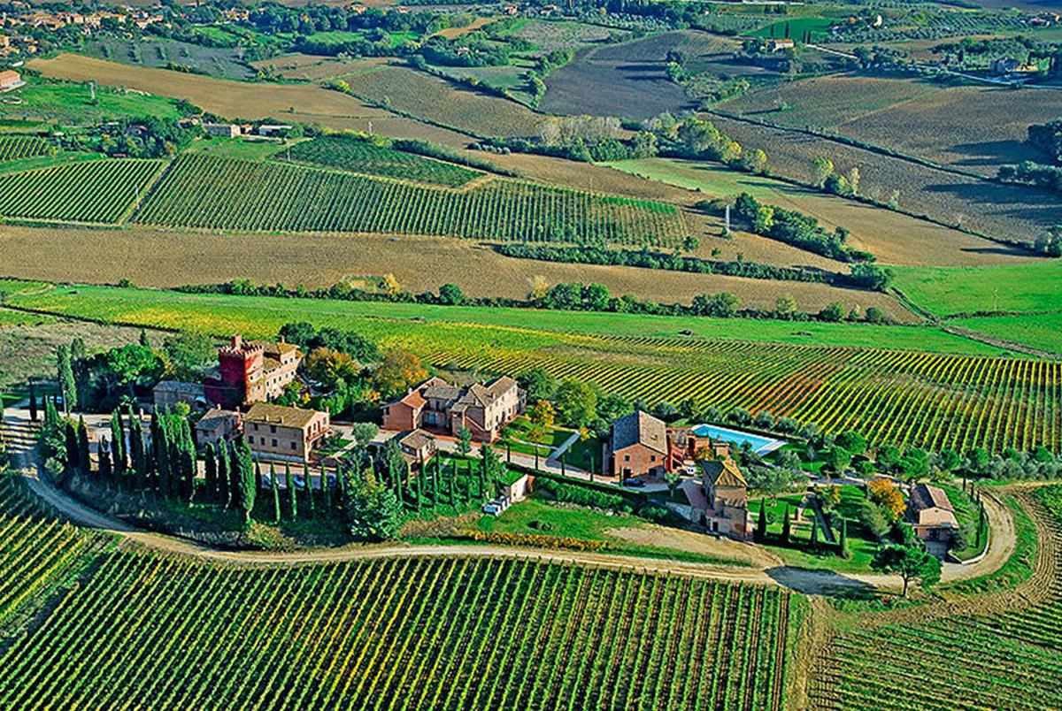 Hotel & Appartementen Borgo Tre Rose – Landgoed tussen wijngaarden, Valiano di Montepulciano