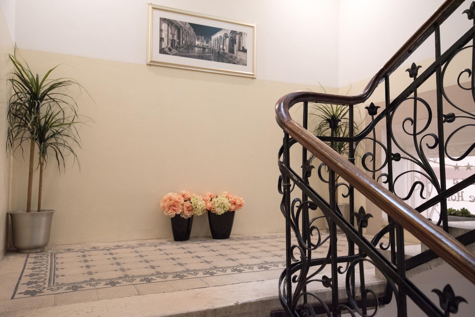 Central Square Heritage Hotel – Trappenhuis, Split