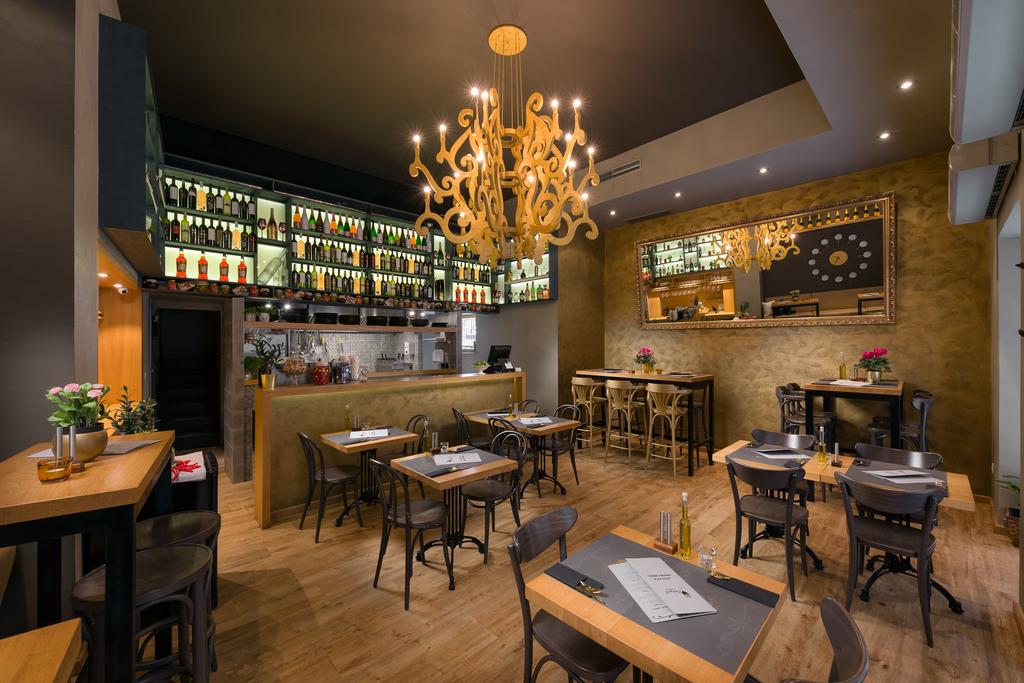 Central Square Heritage Hotel – Restaurant, Split