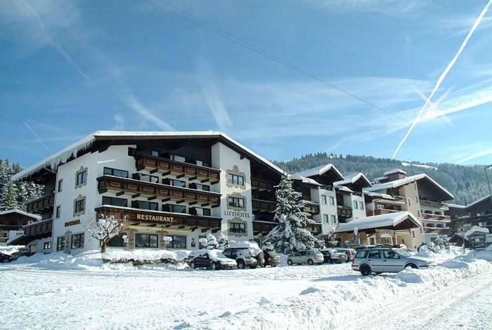Lifthotel Aschaber cover