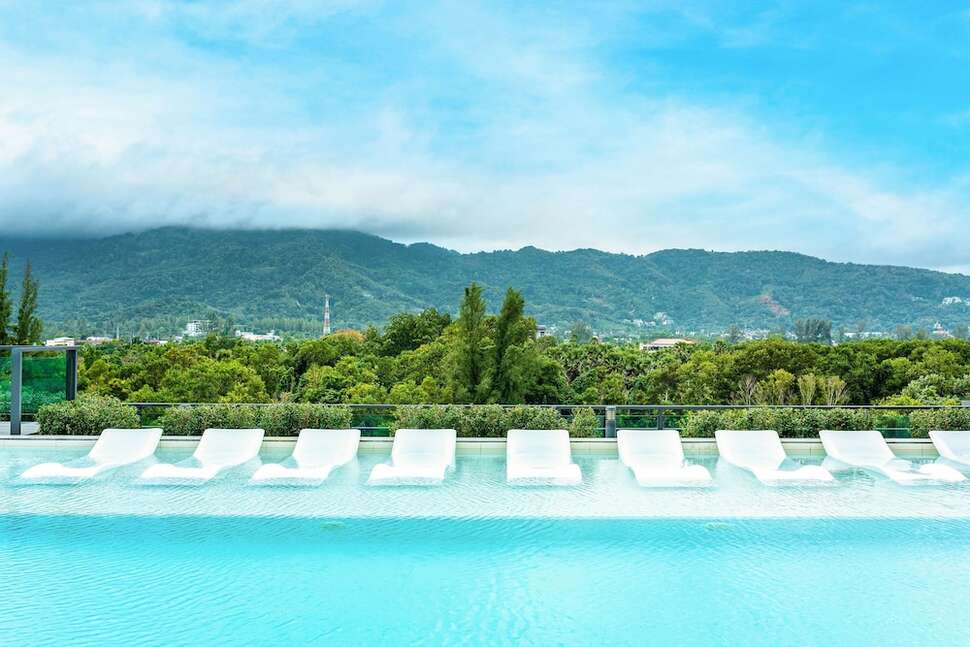 Hilton Garden Inn Phuket Bang Tao cover