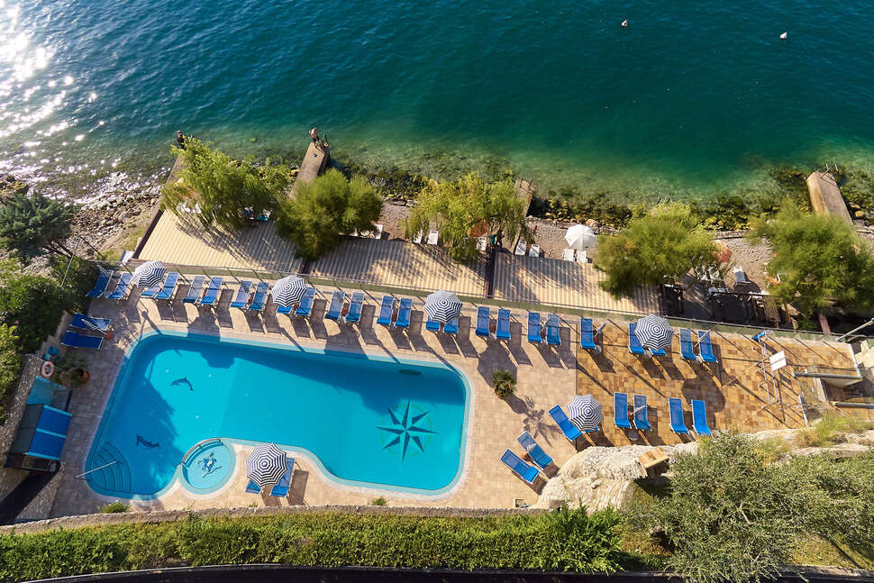 Hotel Astor cover