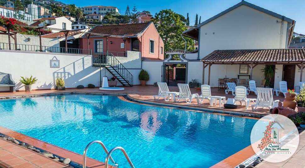 Quinta Mae dos Homens Garden Village cover