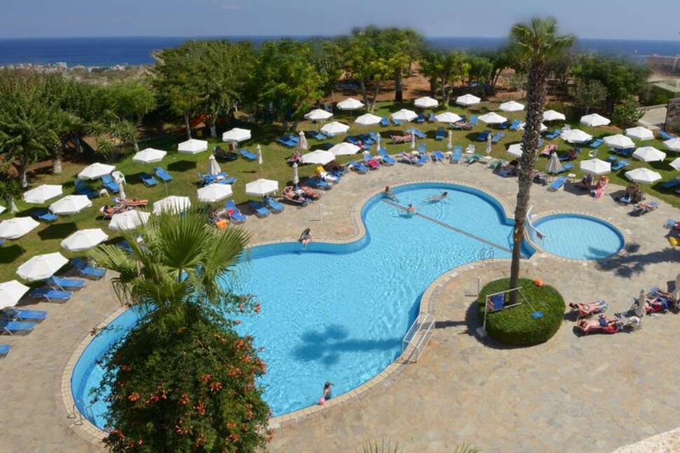 Maris Grand Waterpark Resort cover
