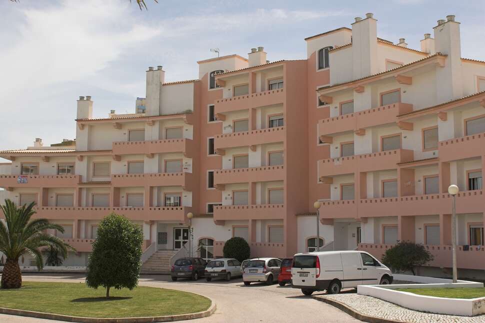 Castelos Da Rocha Appartementen cover