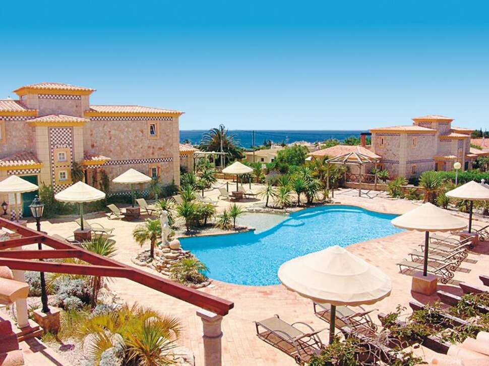 Quinta do Mar da Luz cover
