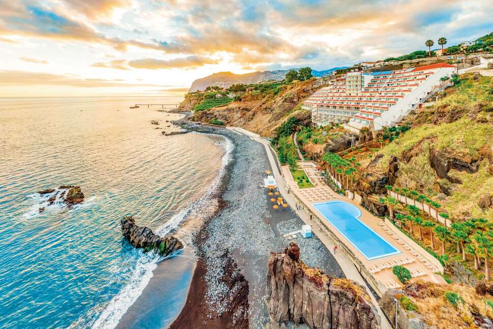 Hotel Orca Praia cover