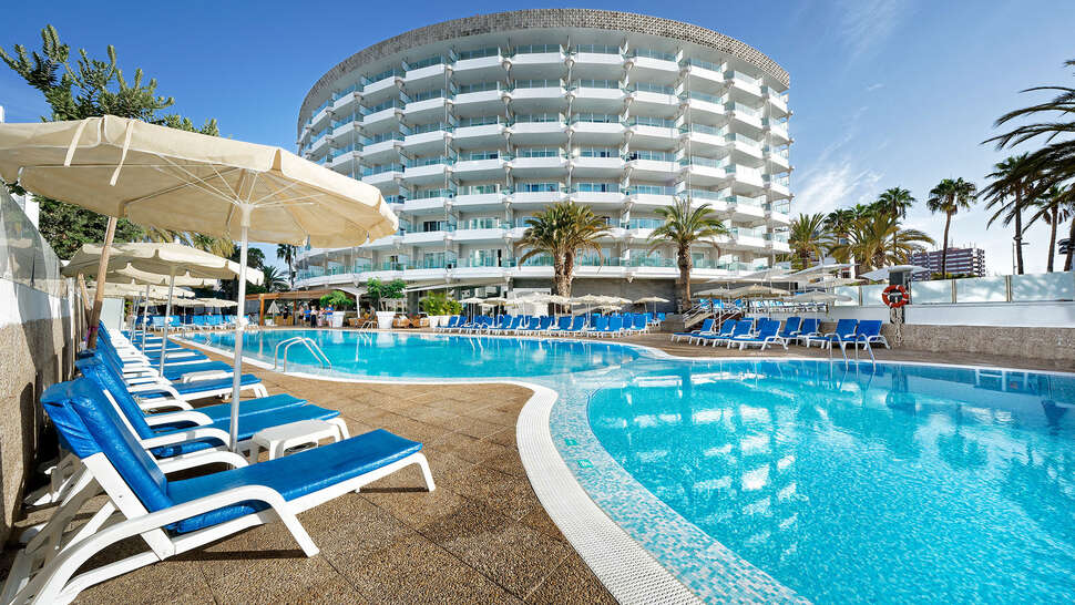 Bull Hotel Escorial & Spa cover