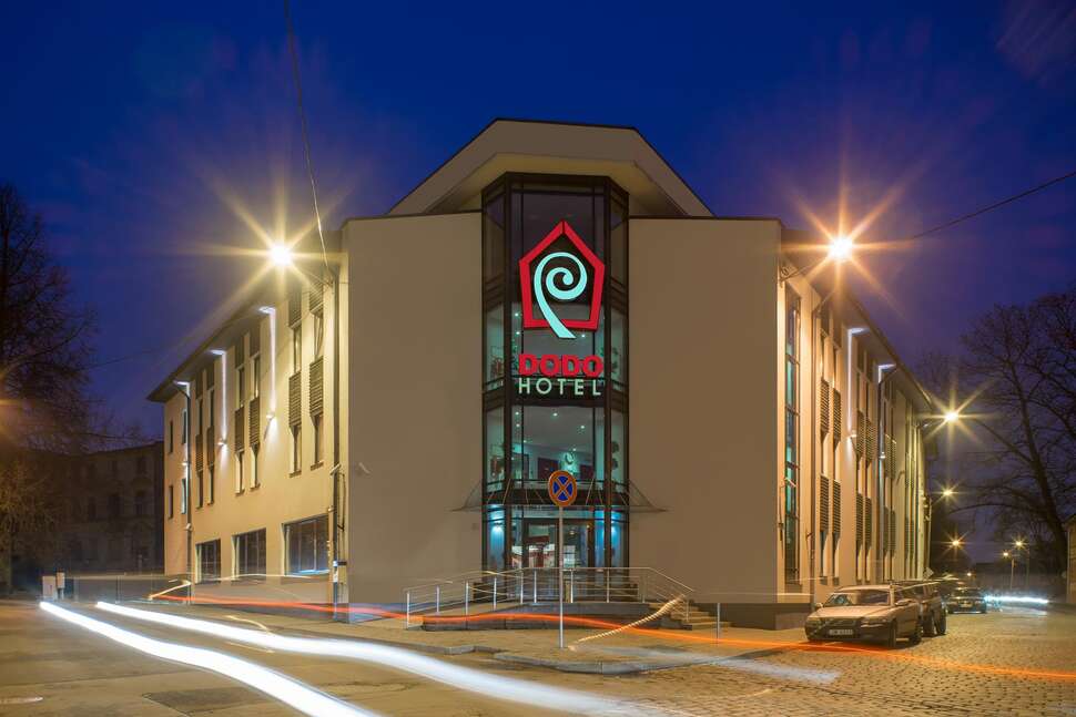 Dodo Hotel cover