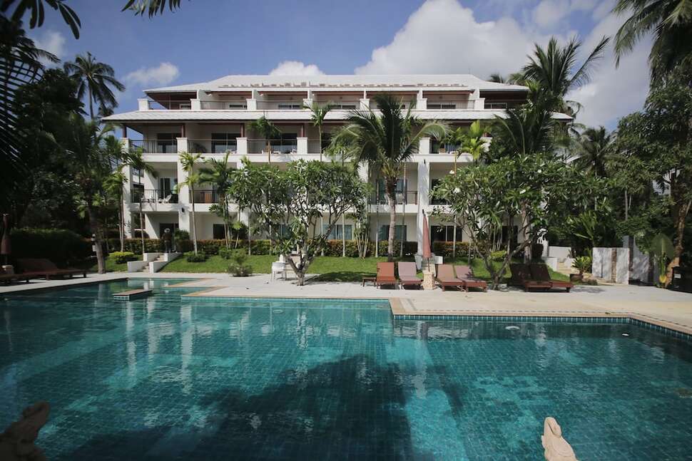 Lamai Buri Resort cover