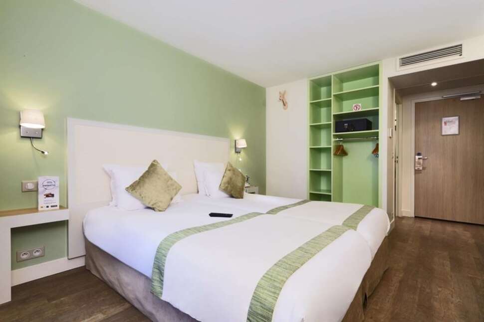 Hotel Kyriad Paris Montmartre