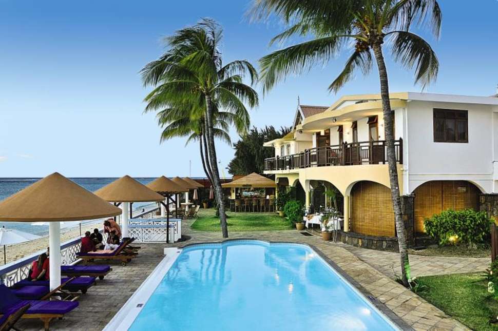 Gold Beach Resort cover