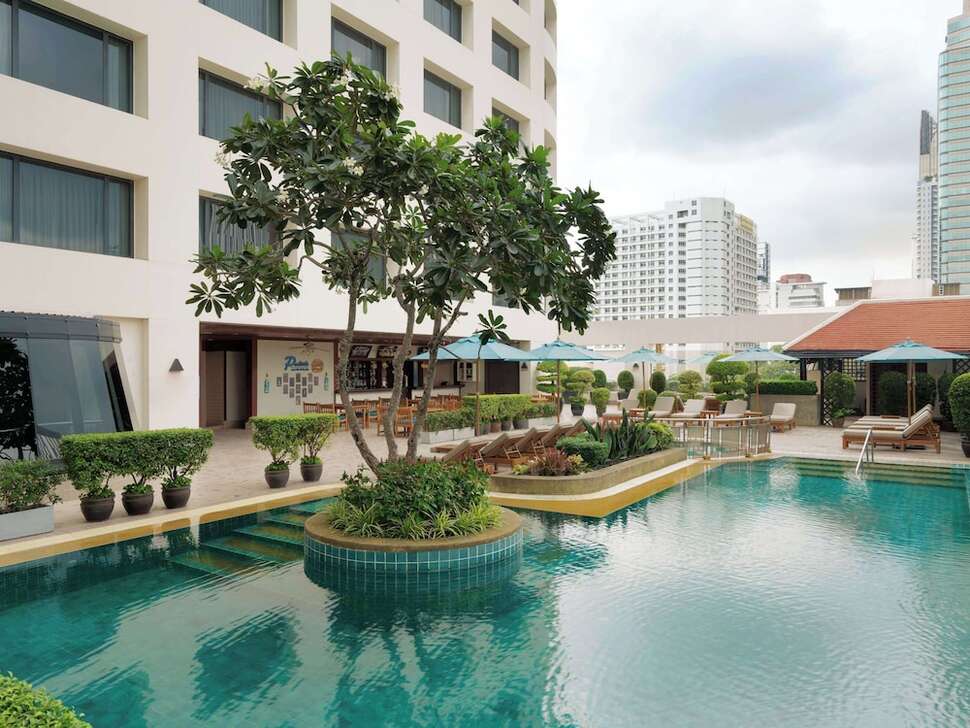 Grand Mercure Bangkok Atrium cover