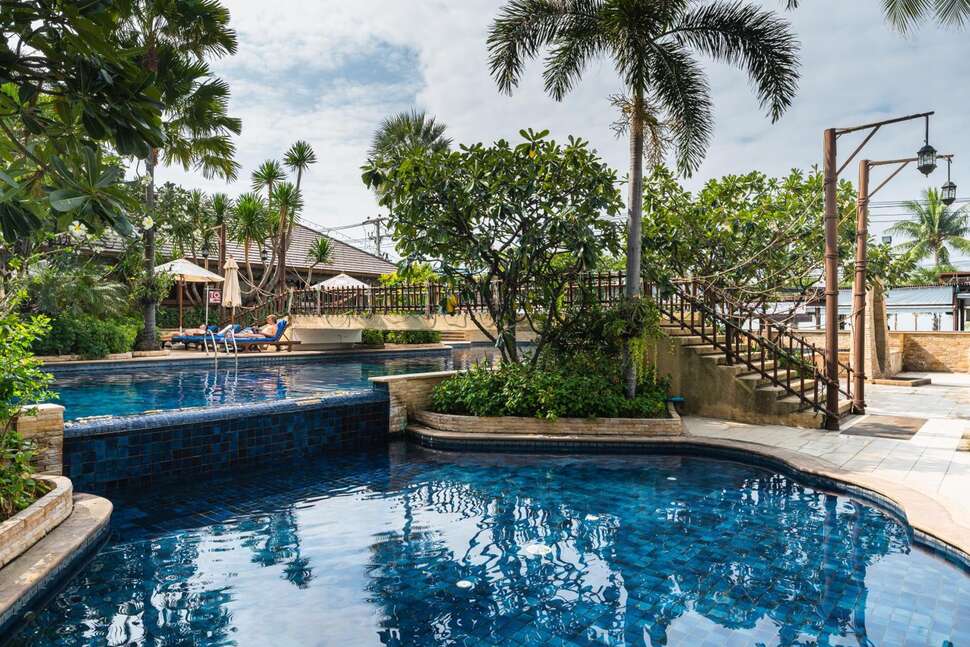 Jomtien Palm Beach Hotel & Resort foto 2