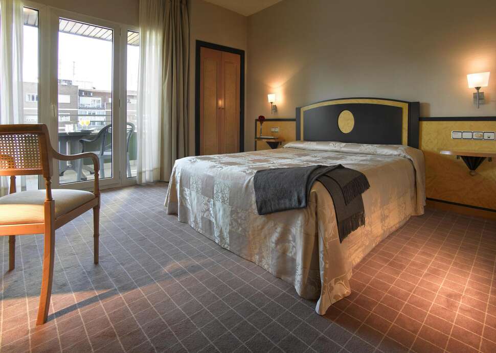 Hotel Macia Condor cover