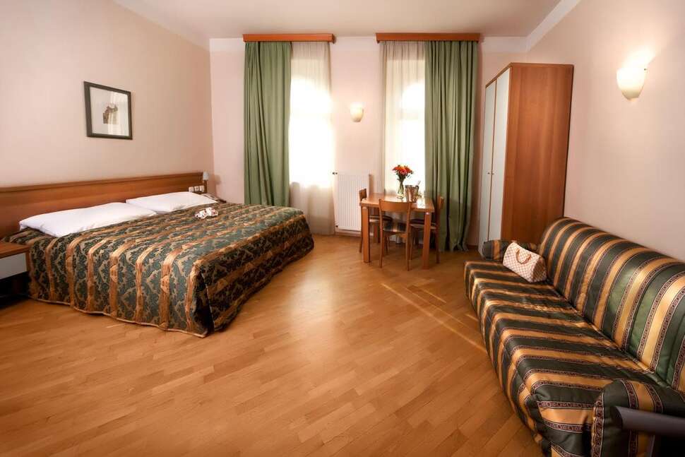 Hotel Residence Select cover
