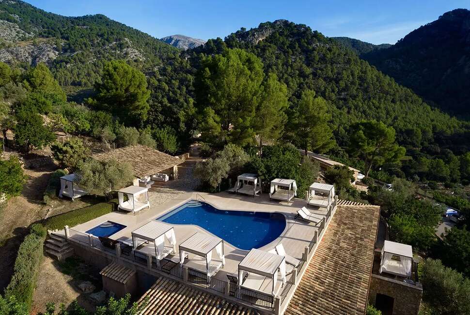 Finca Albellons Parc Natural cover