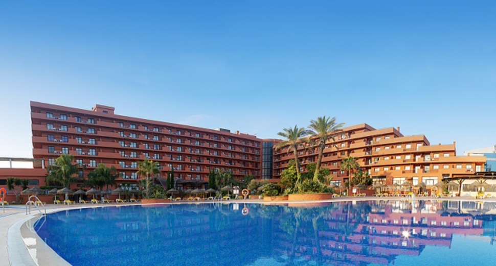 Fuengirola Beach Aparthotel cover