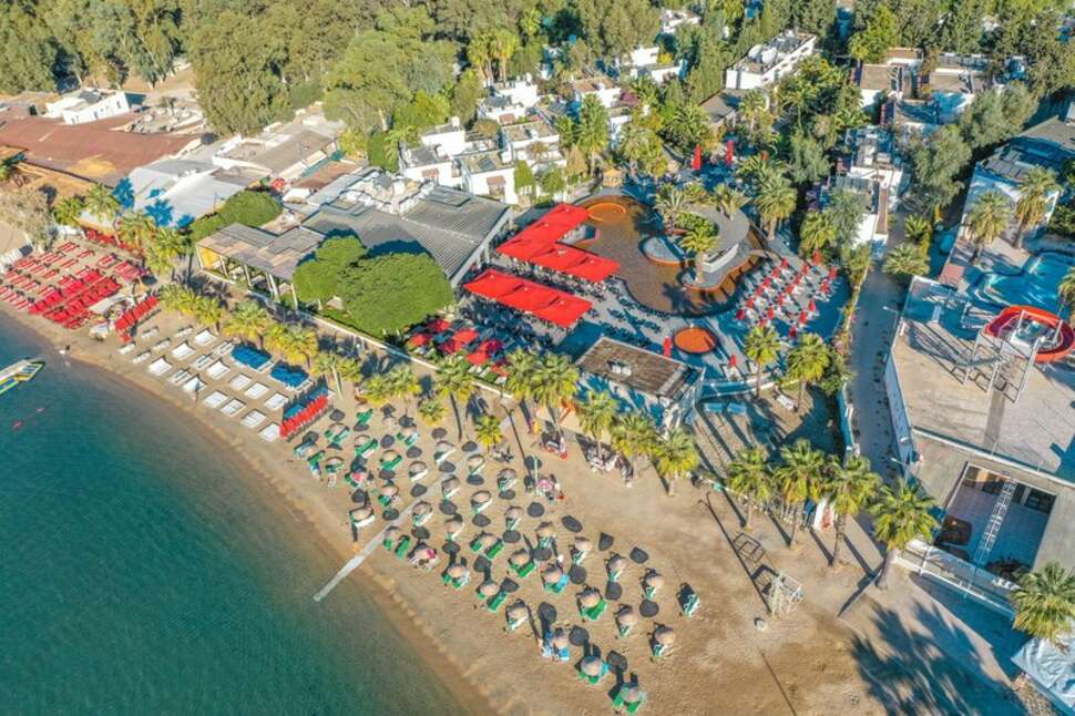 Very Chic Bodrum cover