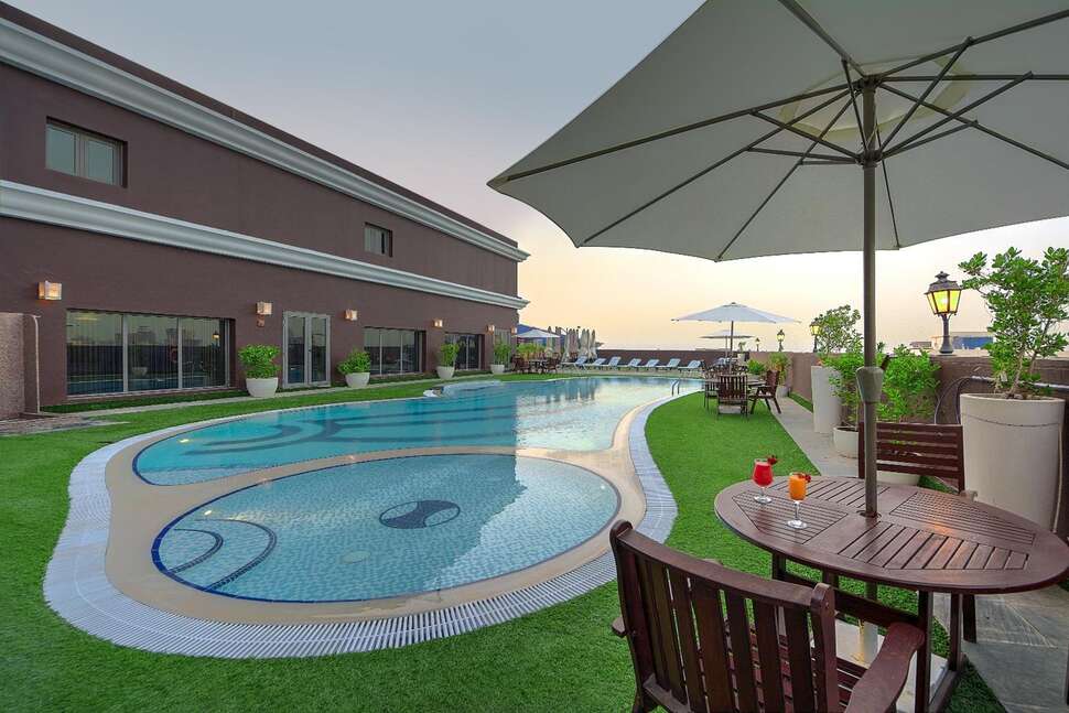 Royal Ascot Hotel