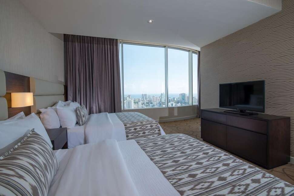 Embassy Suites by Hilton cover