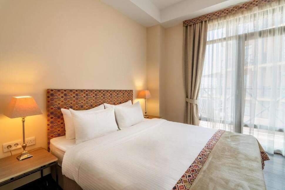 Ginger Hotel cover