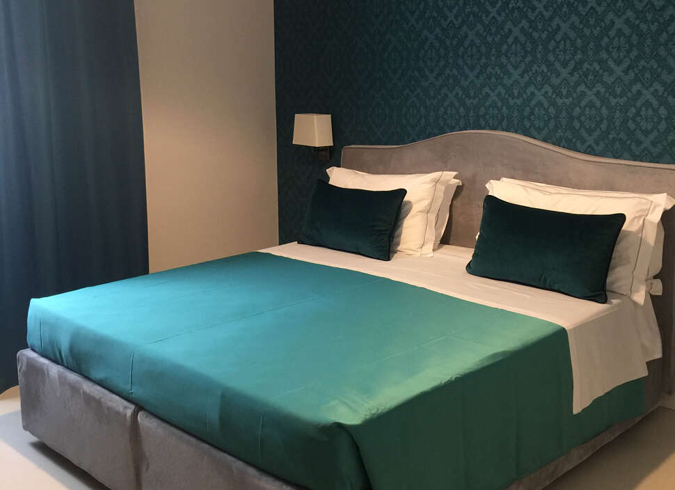 Maxim Axial Hotel