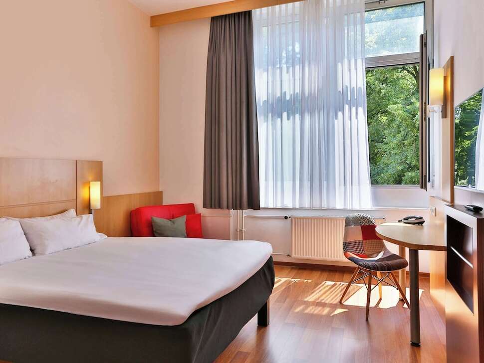 Ibis Berlin City Sud cover