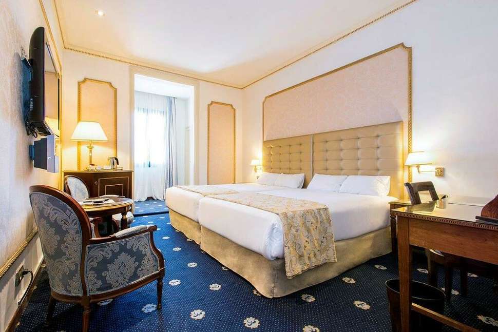 Hotel Roger de Lluria Barcelona