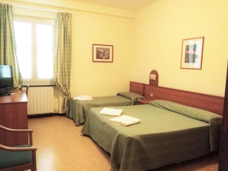 Hotel Sud Est cover