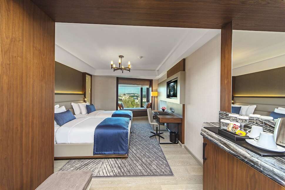 Arts Hotel Istanbul cover