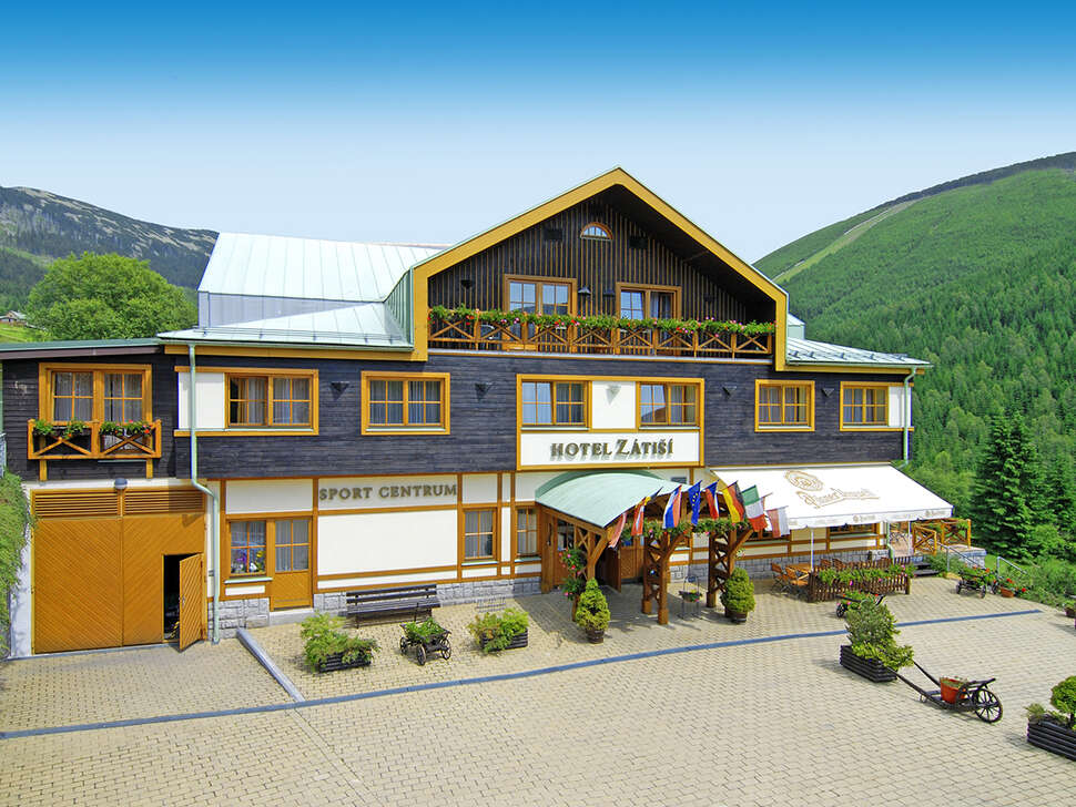 Hotel Zatisi cover