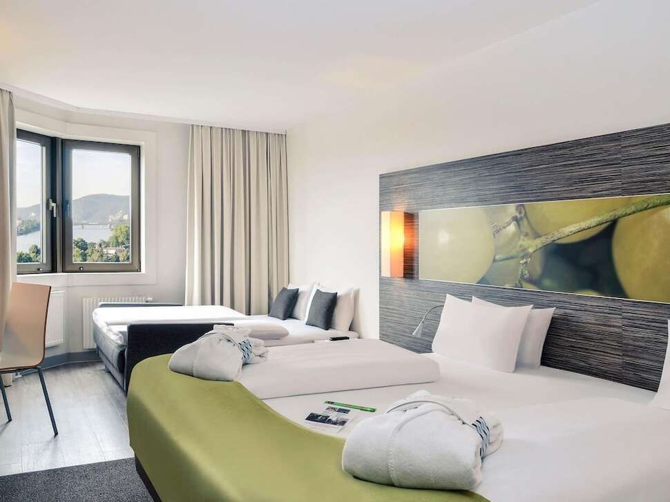 Mercure Hotel Koblenz cover