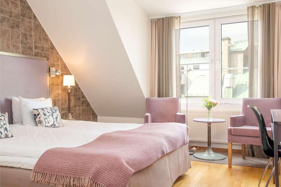 Best Western Plus Hotel Noble House cover
