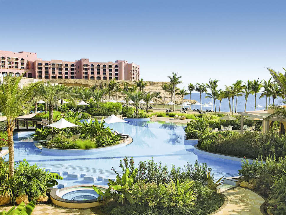 Hilton Muscat Al Bandar cover
