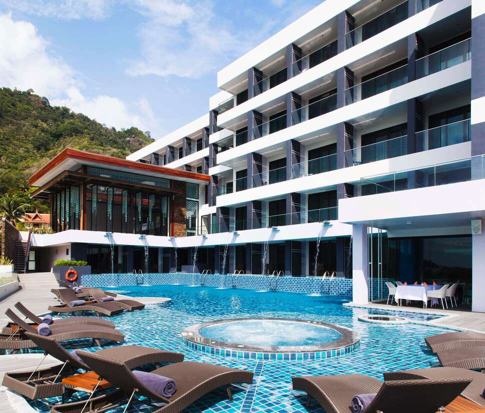 Eastin Yama Hotel Phuket cover