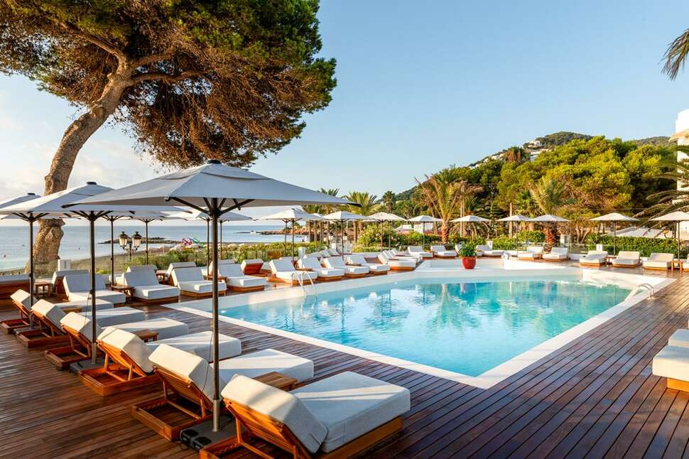 Hotel Riomar cover