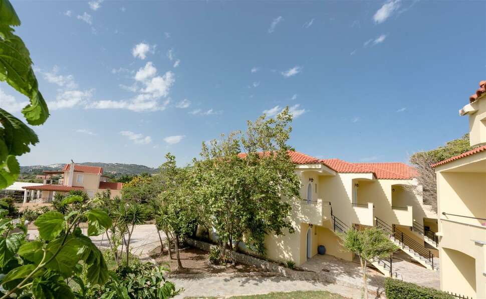 Ammes Aparthotel cover