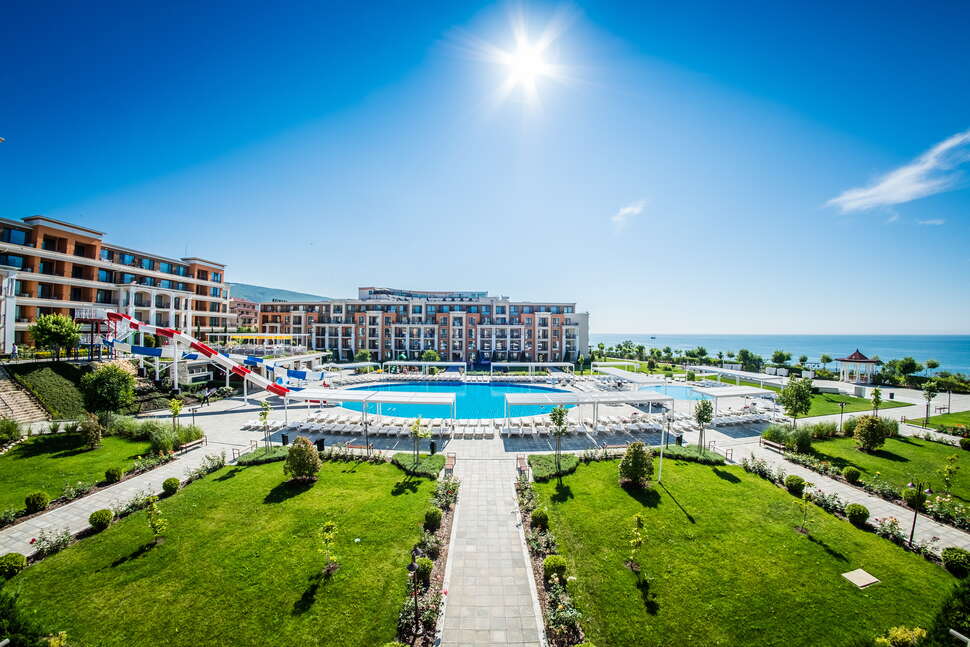 Premier Fort Beach cover