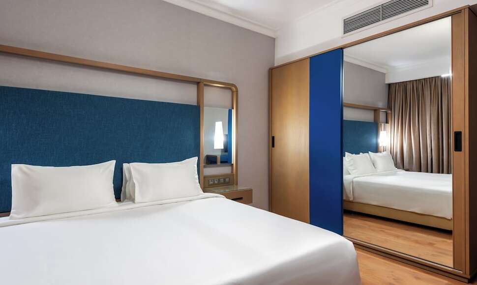 Nile Suites Plaza Appartementen cover