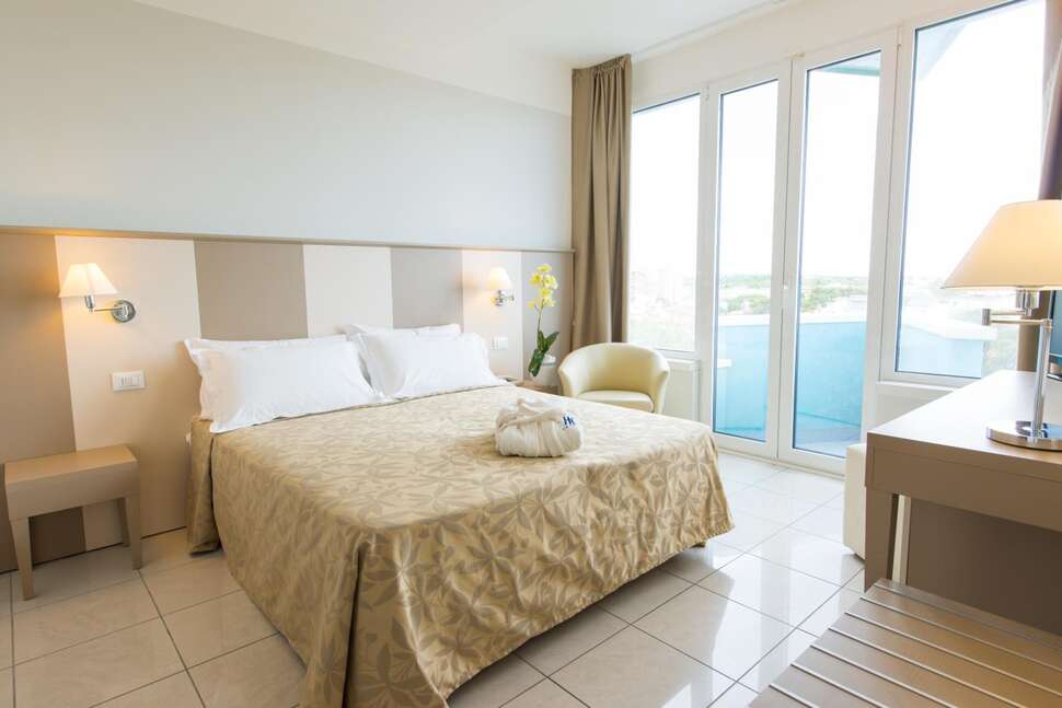 Hotel Cristallo Riccione cover