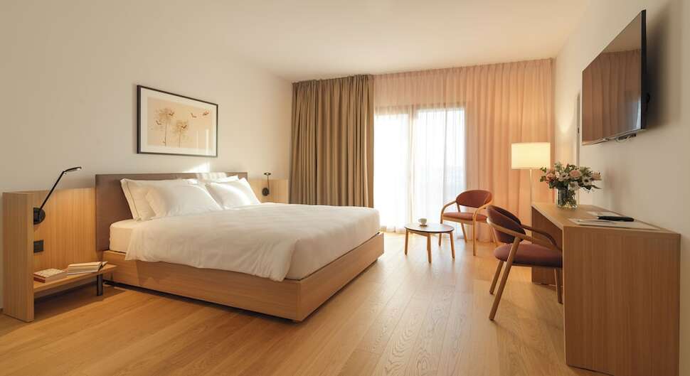 Le Fucine Hotel cover