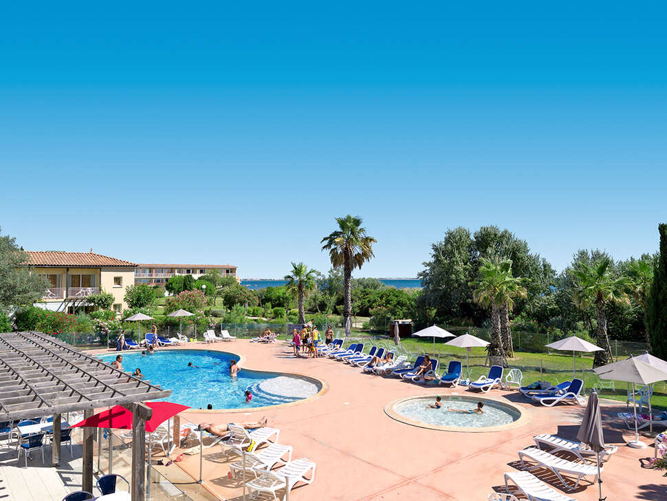 Sowell Residences Les Sablons cover