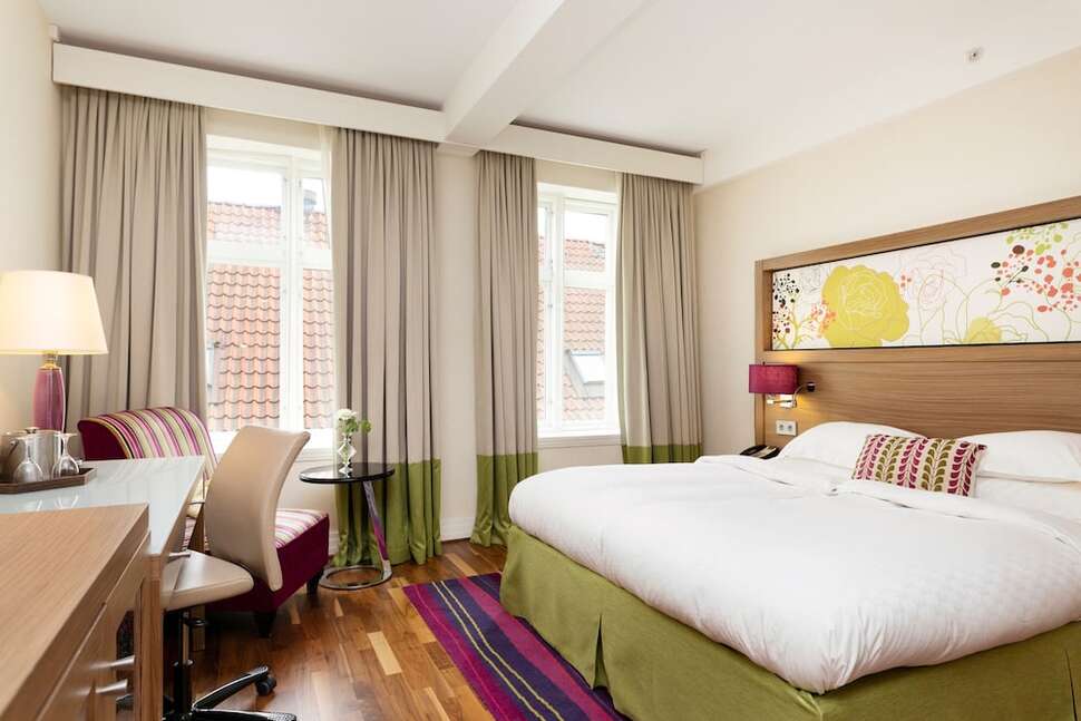 Elite Hotel Esplanade cover