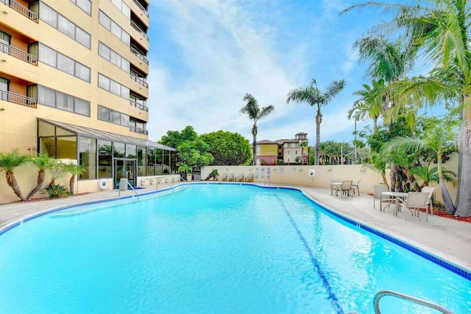 Embassy Suites by Hilton Anaheim Orange cover
