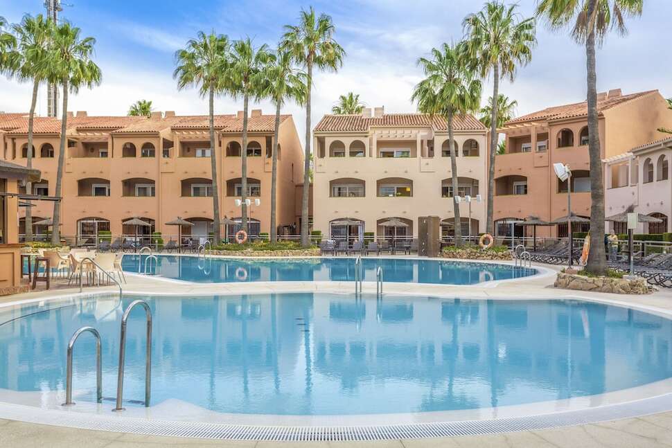 Los Amigos Beach Club by Diamond Resorts cover